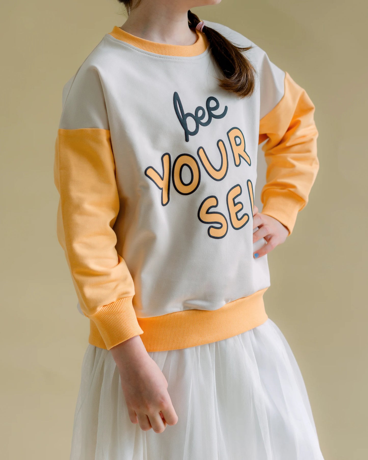 BEE LIGHT / SWEATSHIRT