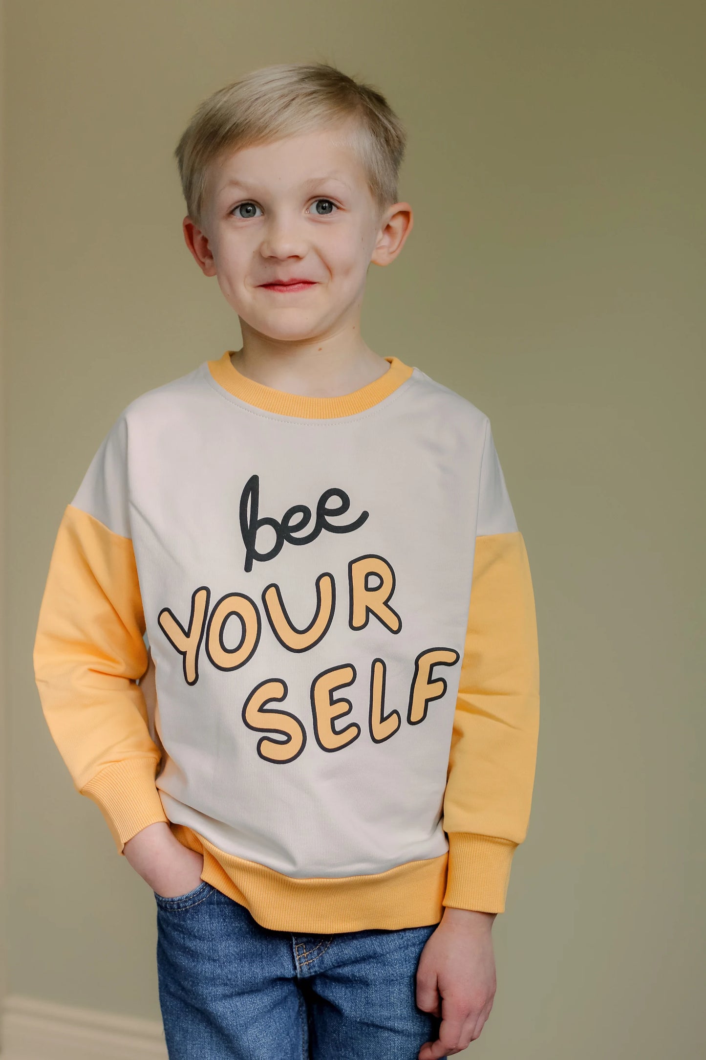 BEE LIGHT / SWEATSHIRT